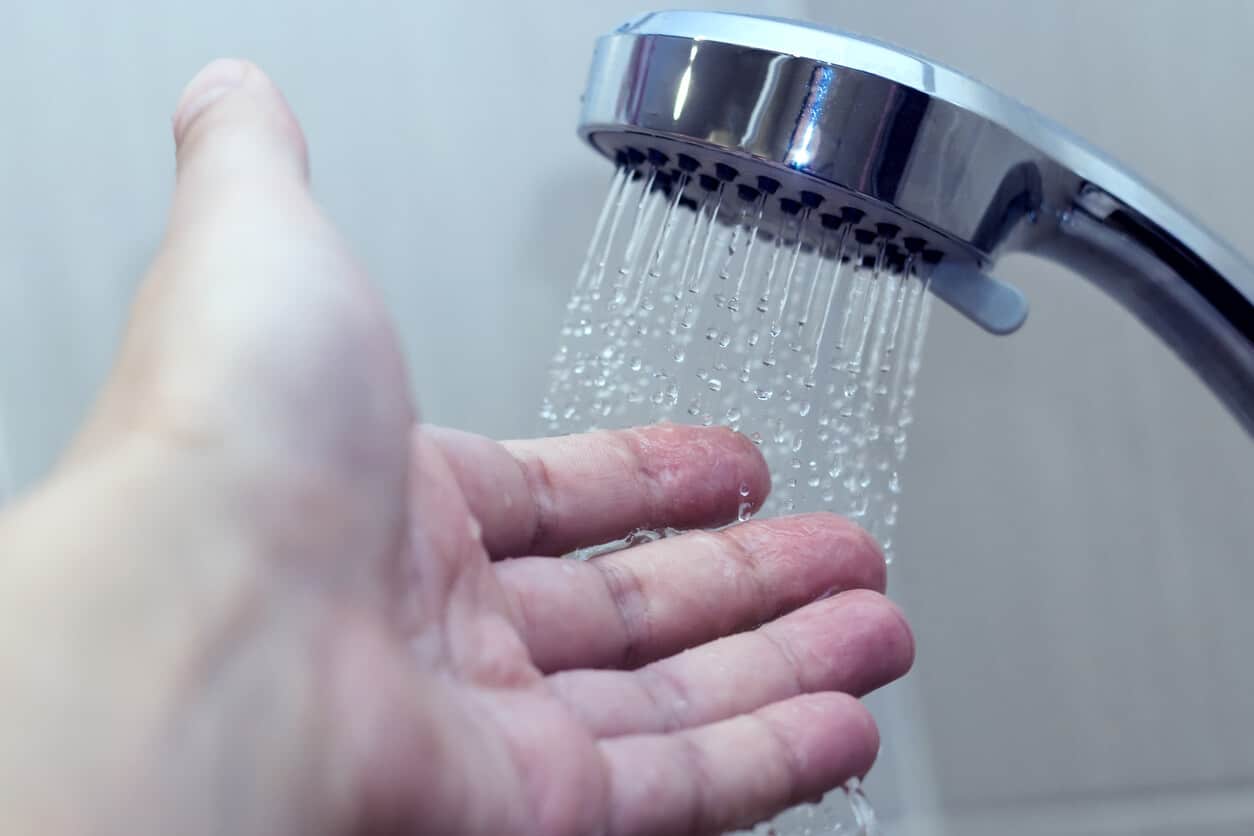 3 Signs That Your Water Heater Has “Senioritis”